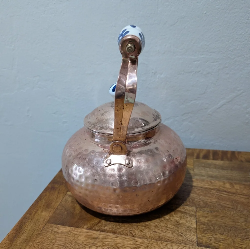 Copper‎ Teapot With Porcelain Handle Large